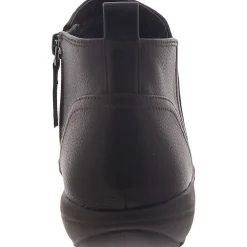 Aerial Leather Low Heel Ankle Boots