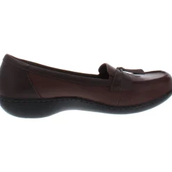 Ashland Bubble Leather Tasseled Slip On Casual Loafers