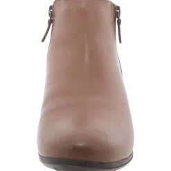 Aspen Leather Round Toe Ankle Boots