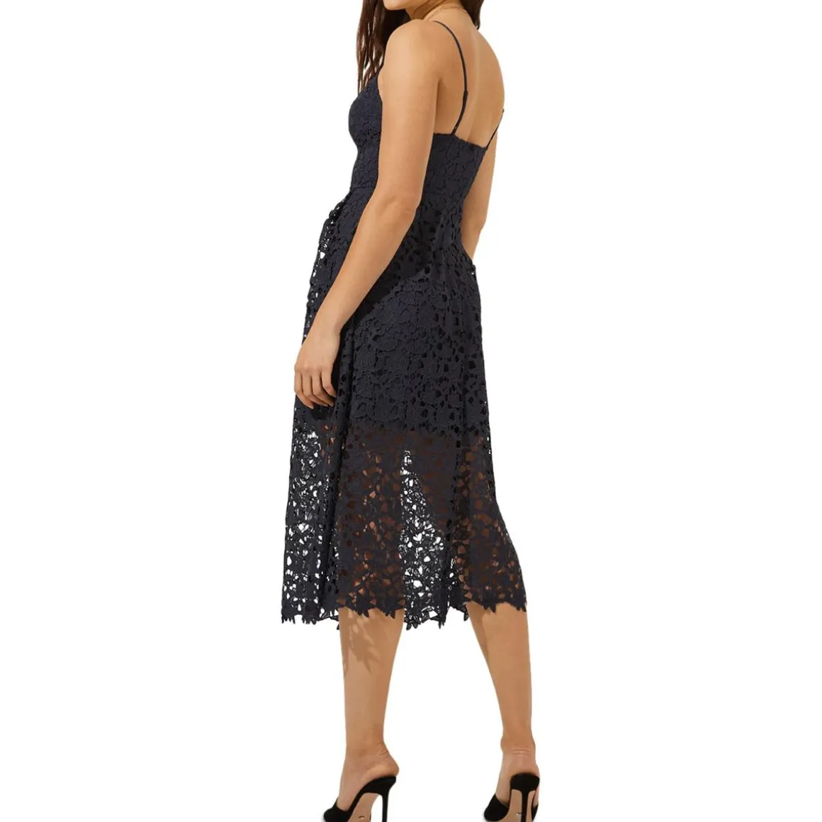 ASTR The Label Lace A-Line Sleeveless V-Neck Midi Dress