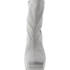 Beautee Square Toe Block Heel Booties