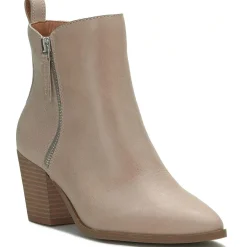 Bidelia Block Heel Round Toe Mid-Calf Boots