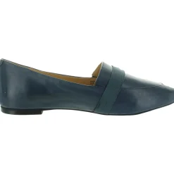 Buckle Leather Flat Shoes