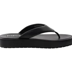 Campana Padded Insole Faux Leather Thong Sandals