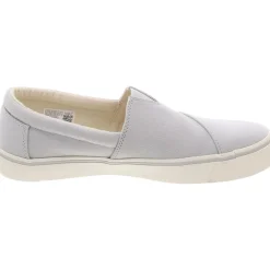 Canvas Slip-On Slip-On Sneakers
