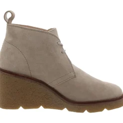 Clarkforddbt Cushioned Footbed Ankle Wedge Boots