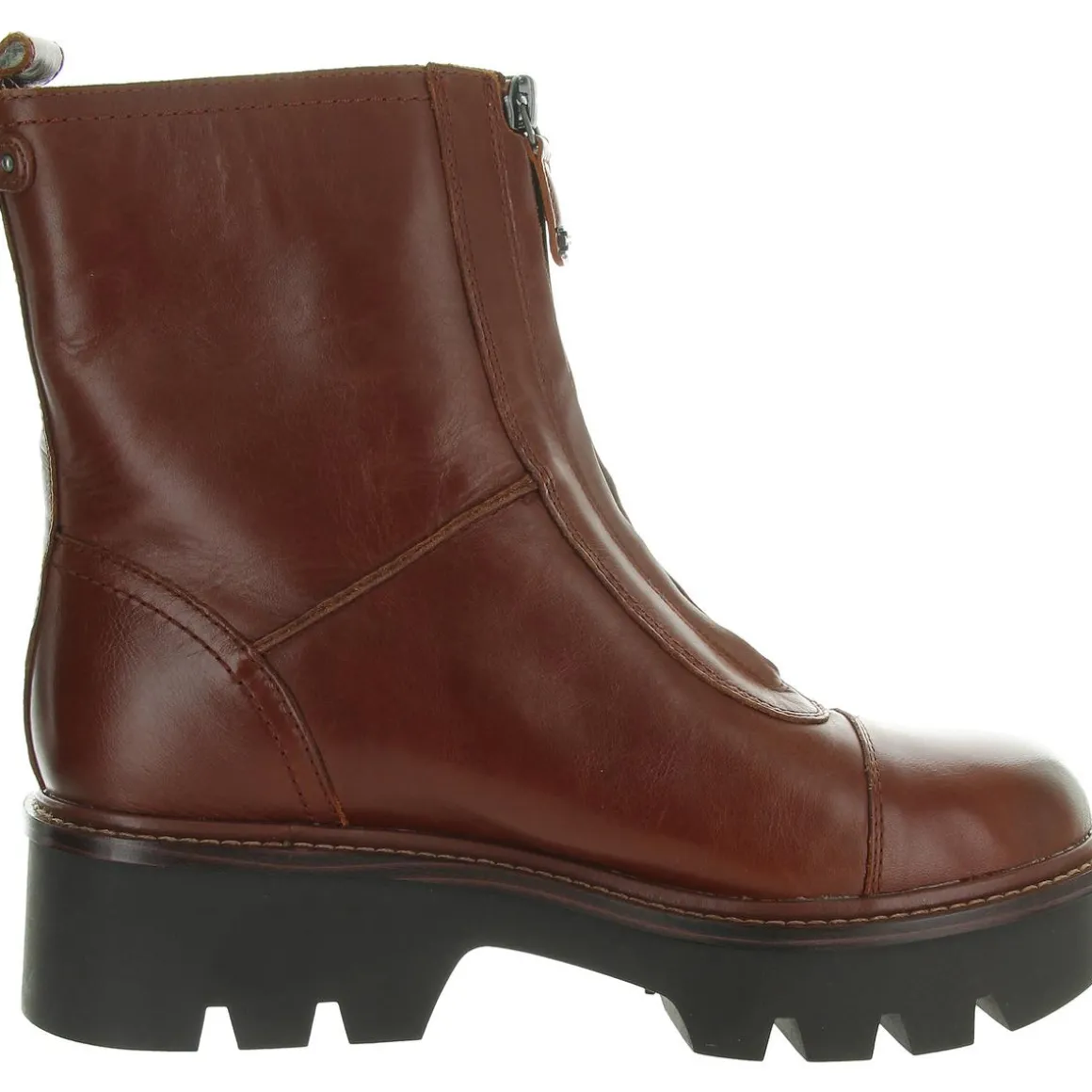 Cooper Leather Lugged Sole Chelsea Boots