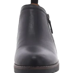 Cosa Zipper Leather Shooties