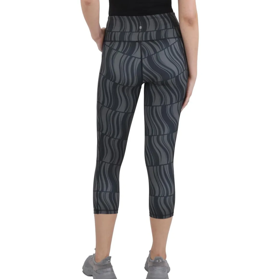 Crop Athletic Leggings