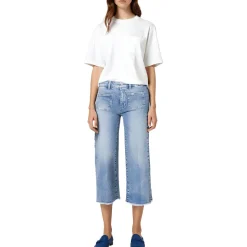 Crop Denim Capri Jeans