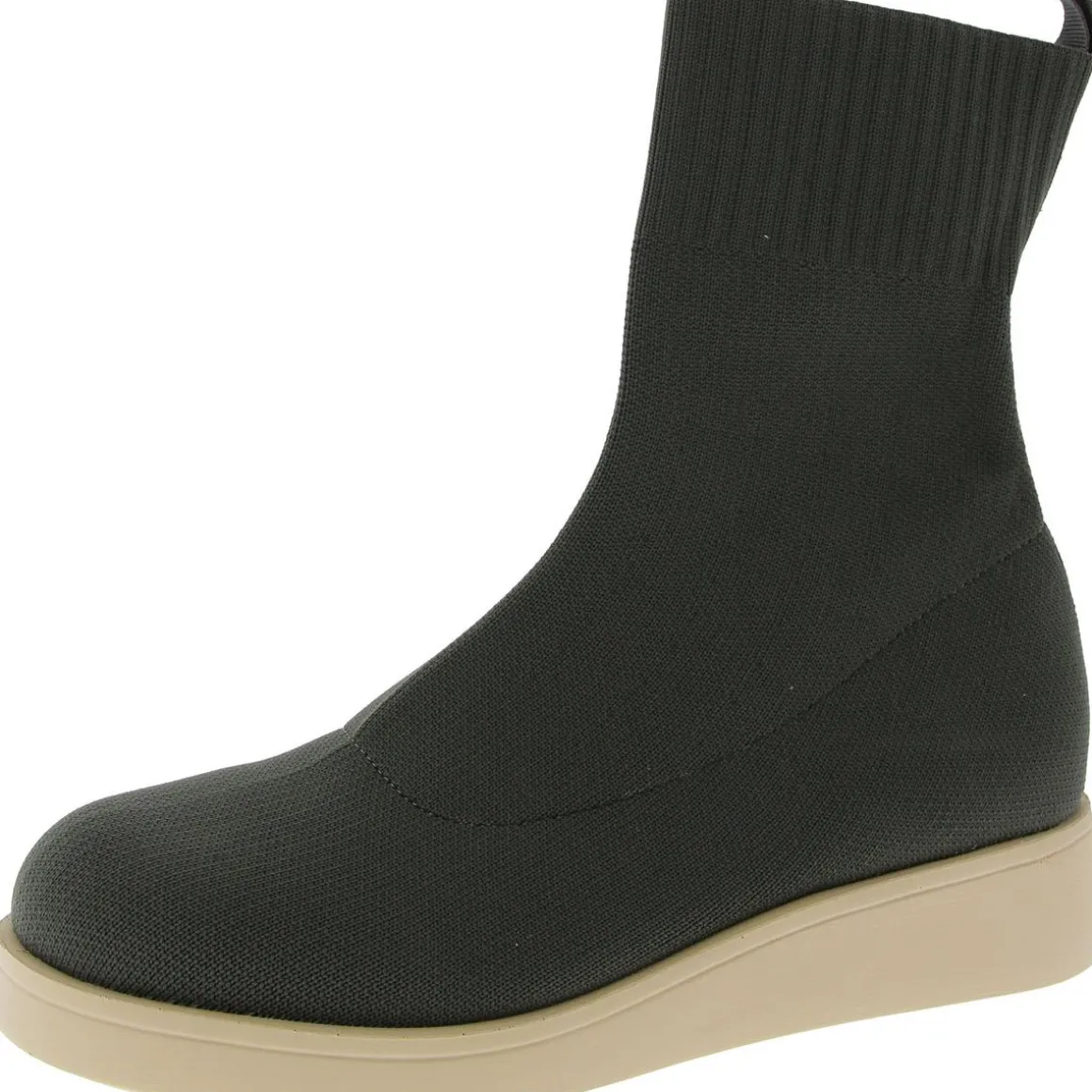 Ebby Pull On Stretchable Booties