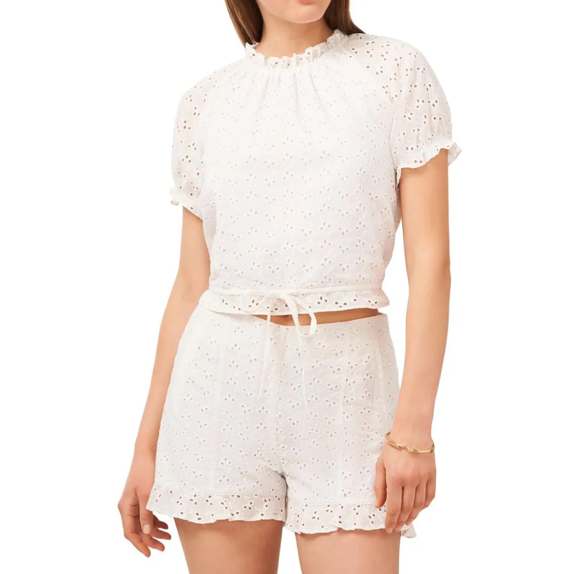 Embroidered Puff Sleeve Crop Top