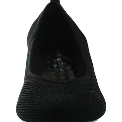 Hester Stretch Block Kitten Heels