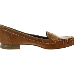 Instinctive Block Heel Leather Loafers