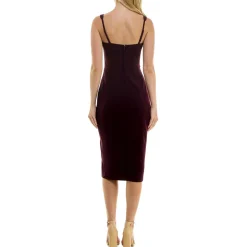 Juniors Crepe Side-Slit Bodycon Dress