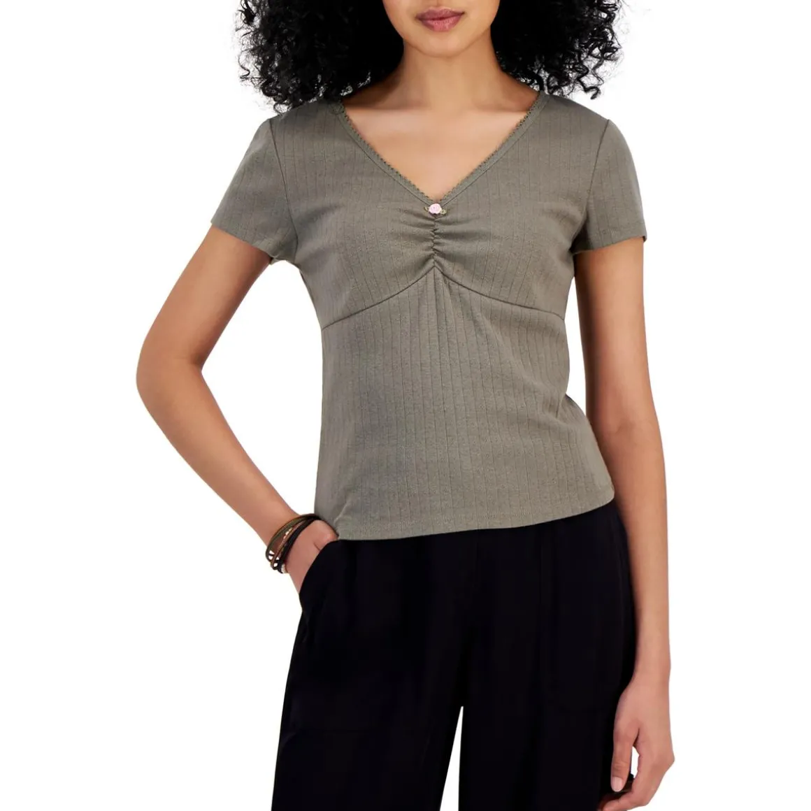 Juniors Short Sleeve v Pullover Top