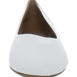 Kavn Cushioned Footbed Ballet Flats