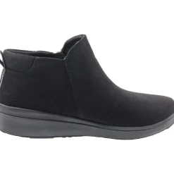 Lyrical Zipper Faux Suede Wedge Boots