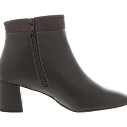 MEDLEY Solid Ankle Boots