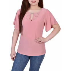 Petites Keyhole Geometric Blouse