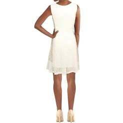 Petites Lace Sleeveless Fit & Flare Dress