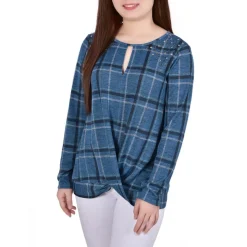 Petites Plaid Pullover Top