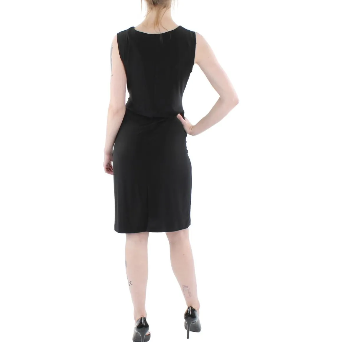 Petites Sleeveless Knee-Length Shift Dress