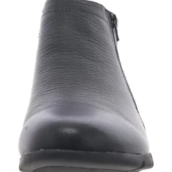 Pine Leather Ankle Booties