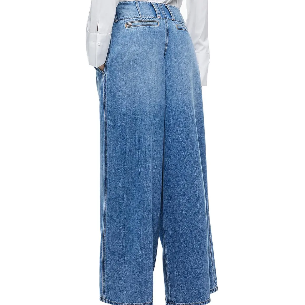 Pleated Pocket Wide Leg Jeans