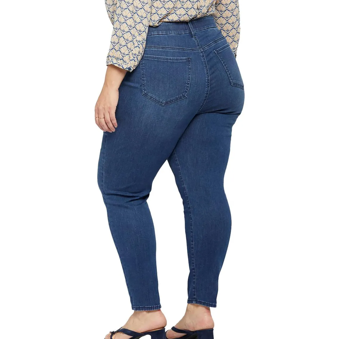 Plus Ami High Rise Medium Wash Skinny Jeans