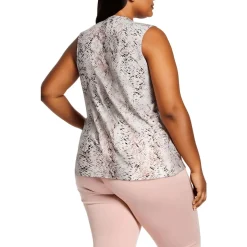 Plus Printed V-Neck Pullover Top