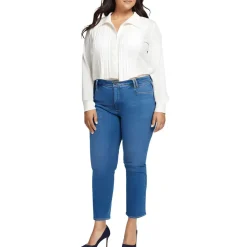 Plus Relaxed Ankle Straight Leg Jeans