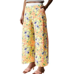 Plus Winnie Solid Pull On Wide Leg Pants