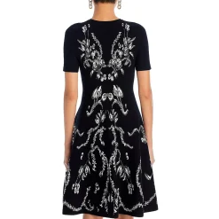 Round Neck Flare Sweaterdress