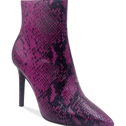 Rylie Pointed Toe Ankle Boots