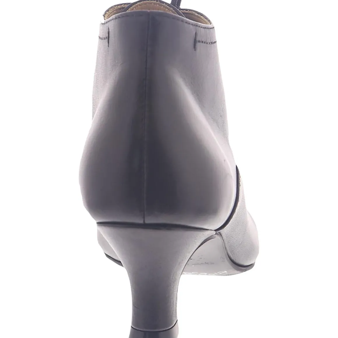 Sam Leather Heels Lace-Up Boot