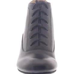 Sam Leather Heels Lace-Up Boot