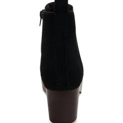 Sanaa Leather Ankle Chelsea Boots