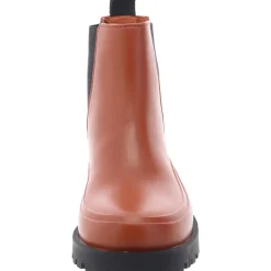 Solid Pull On Chelsea Boots