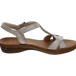 Solo Strappy Strappy Sandals