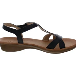 Solo Strappy Strappy Sandals