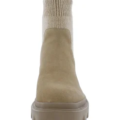 Take On Laceless Pull On Booties