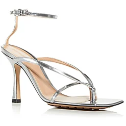608835V2BG0 Strappy Leather Ankle Strap