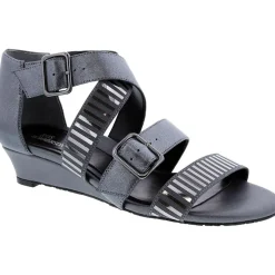 Voluptuous Leather Criss-Cross Wedge Sandals