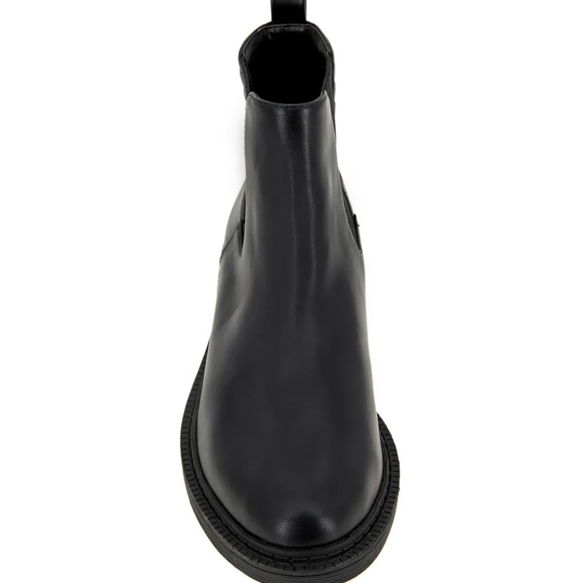 Walker Ankle Round Toe Chelsea Boots