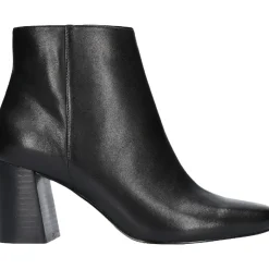 Wilma Leather Square Toe Ankle Boots